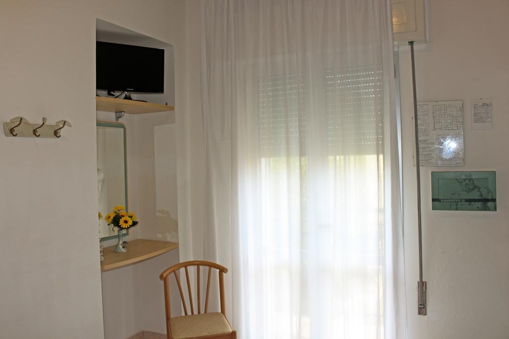 Hotel Buda Bellaria-Igea Marina Pokoj fotografie