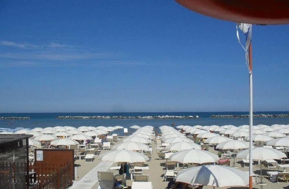Hotel Buda Bellaria-Igea Marina Exteriér fotografie